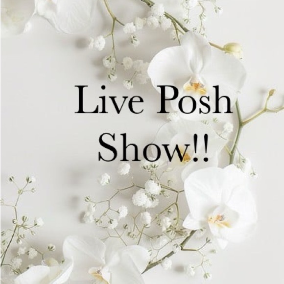 Meet your Posher, Lily - Picture 2 of 3